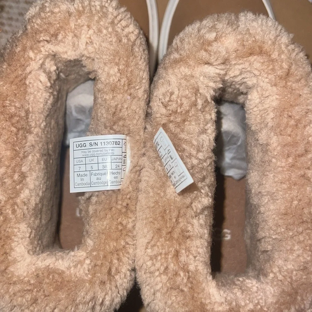 UGG Alameda cuffable boots - Picture 3 of 4